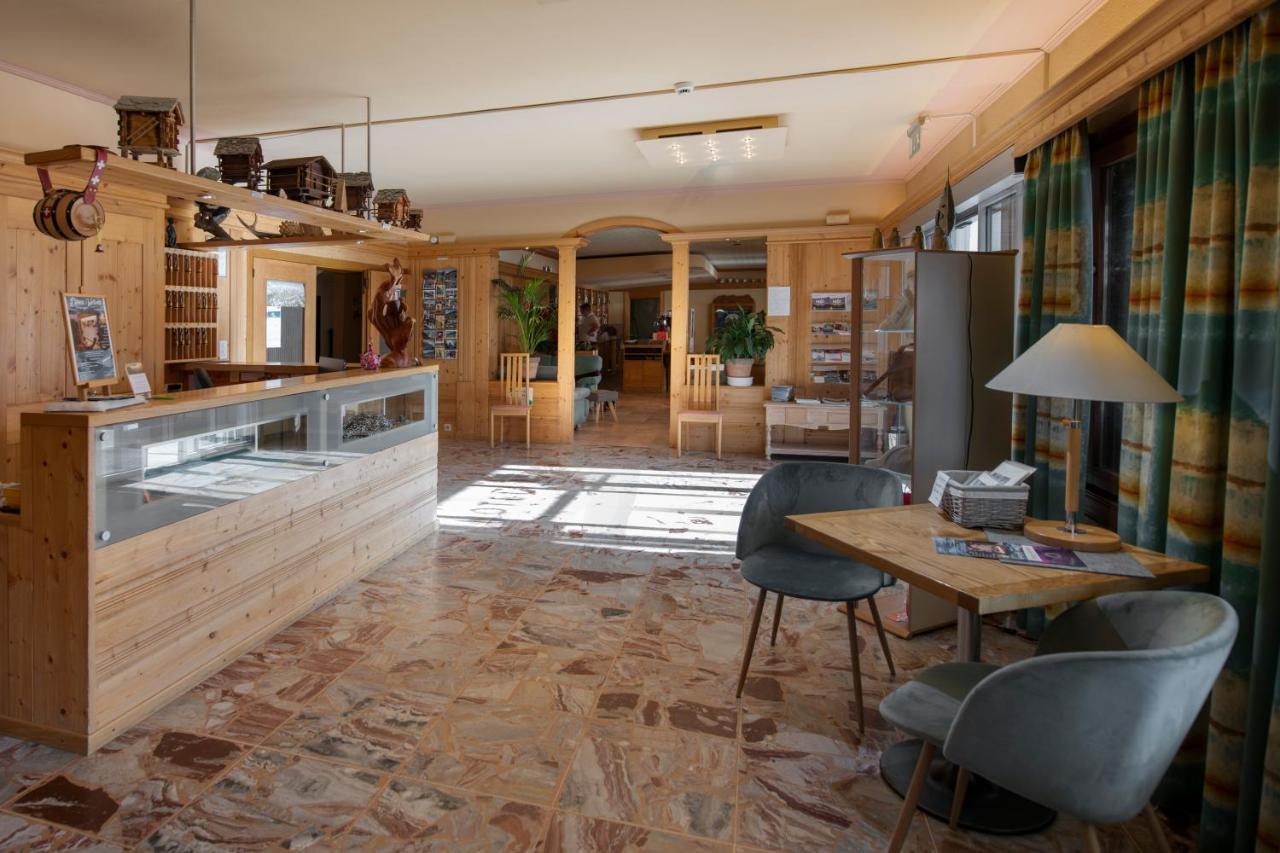 Hotel Le Beausite Сан-Люк Екстериор снимка